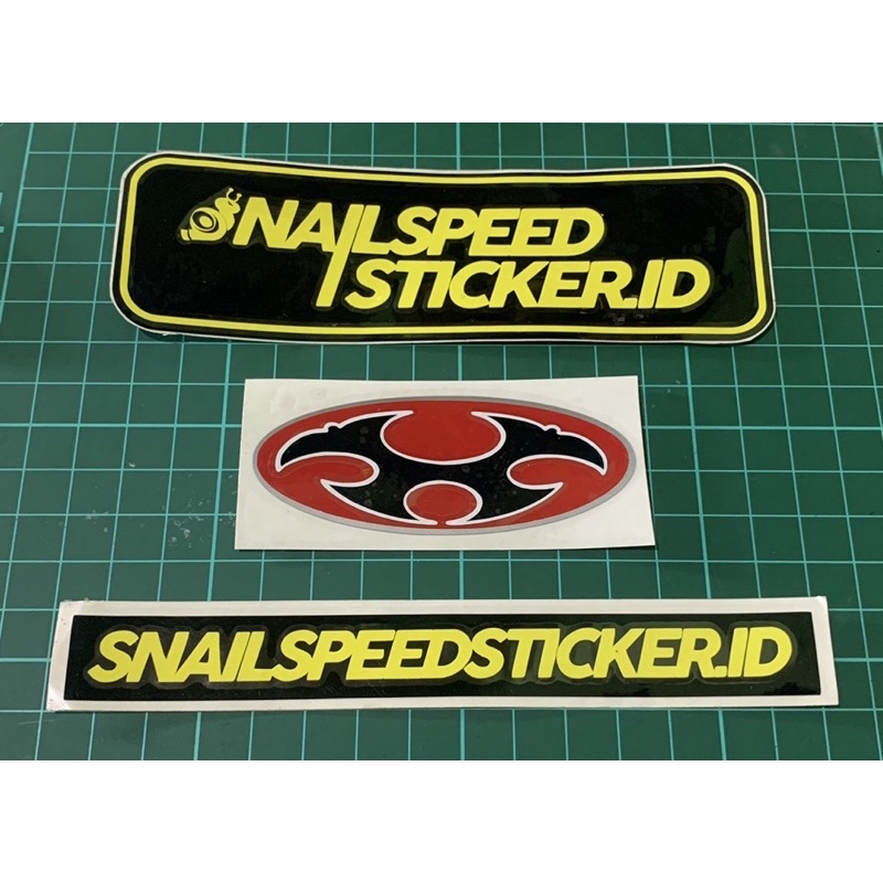 sticker helmet cutting kabuto 8x3 cm