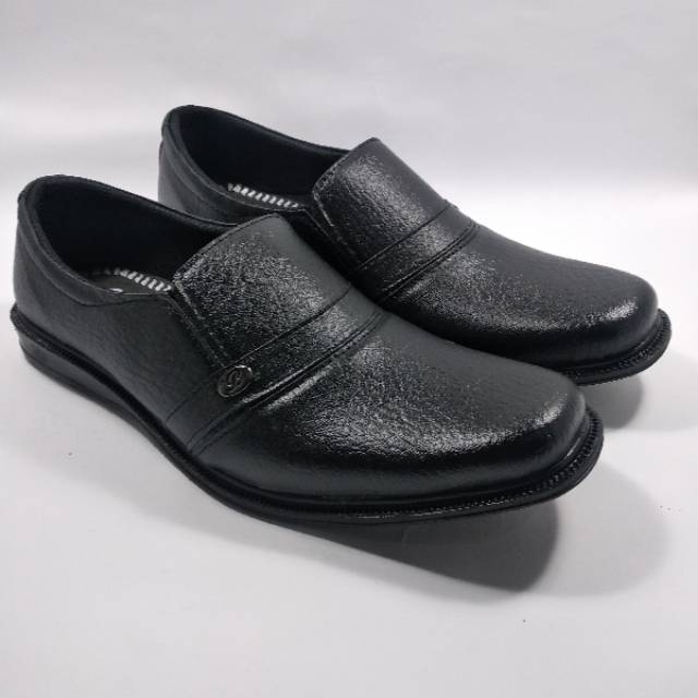 SEPATU PANTOPEL PANTOFEL PANTOVEL FANTOPEL FANTOFEL FANTOVEL DEPATU FORMAL KERJA HITAM