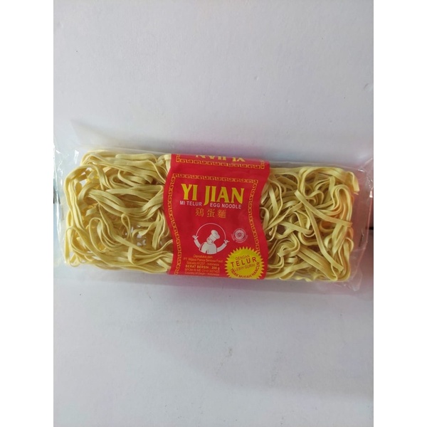 

mie kering yi-jian bentuk lebar 200gr