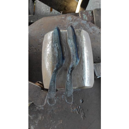 

Pisau Dapur Khas Kalimantan