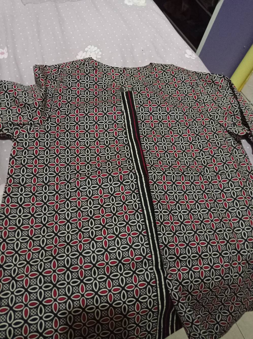 Neara - Busan Blouse Batik Wanita