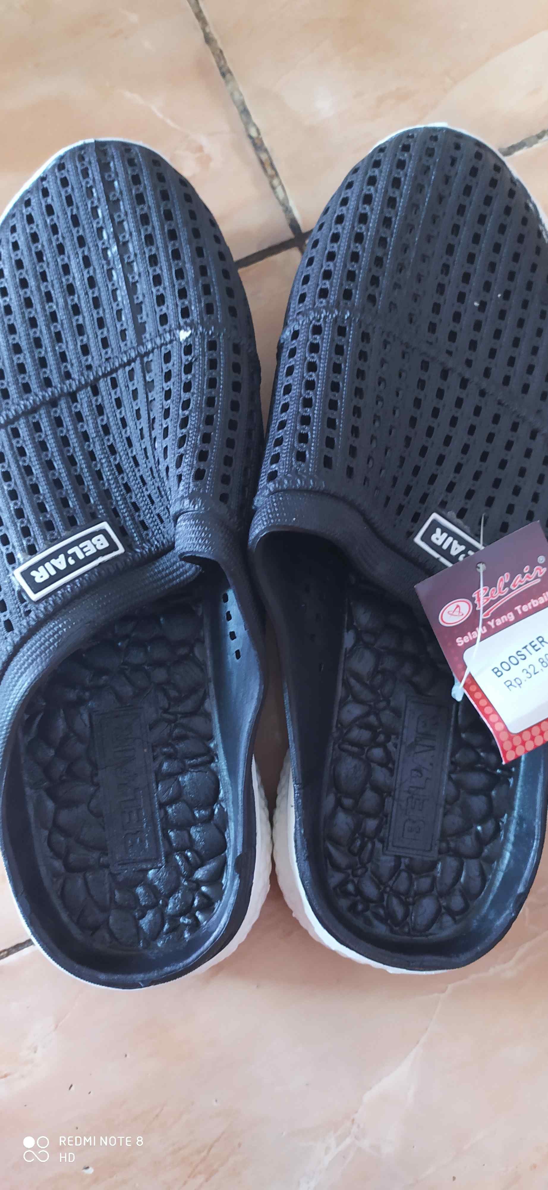 Sepatu sandal karet pria anti air UK 39 42 Shopee Indonesia Sepatu sandal karet pria anti air UK 39 42 Shopee Indonesia
