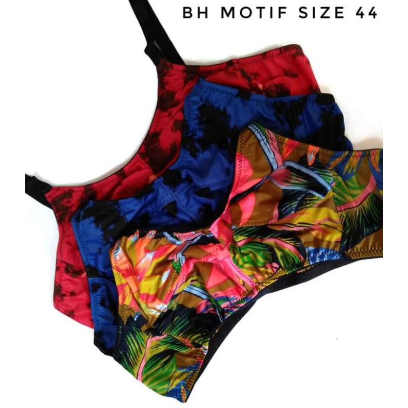 JUMBO BRA MOTIF BY SAUSAN UNDERWEAR