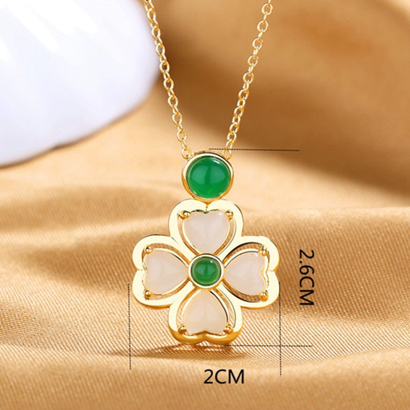 Kalung Klavikula Liontin Daun Clover Giok Hetian Lapis Emas Gaya Retro Untuk Wanita