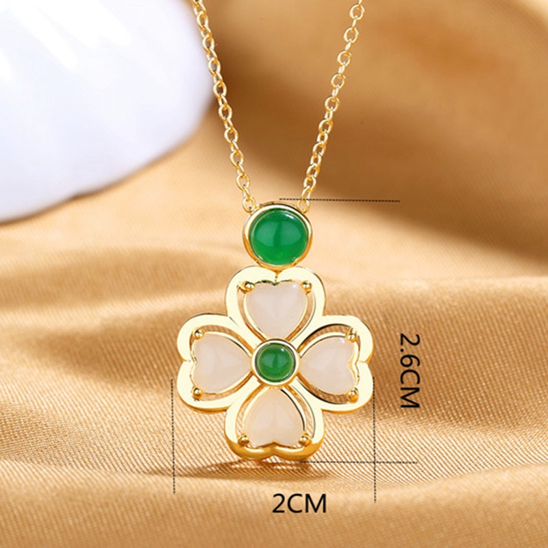 Kalung Klavikula Liontin Daun Clover Giok Hetian Lapis Emas Gaya Retro Untuk Wanita