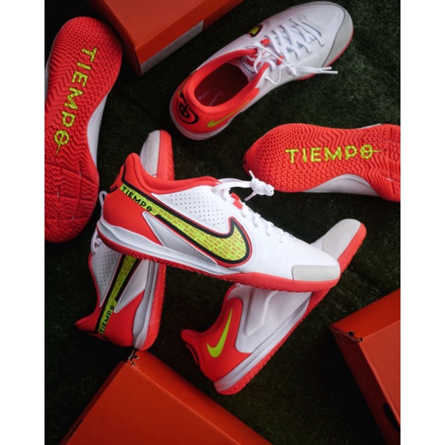 Sepatu Futsal Nike Legend 9 Academy IC - White Orange DA1190 176 Original BNIB - Nike Tiempo