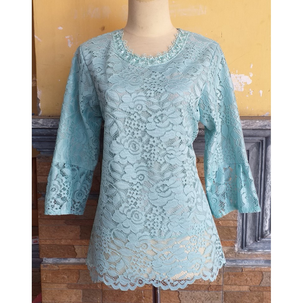 Atasan brukat by Aushia || Atasan Brokat modern || Blus Brokat simple-Biru Muda
