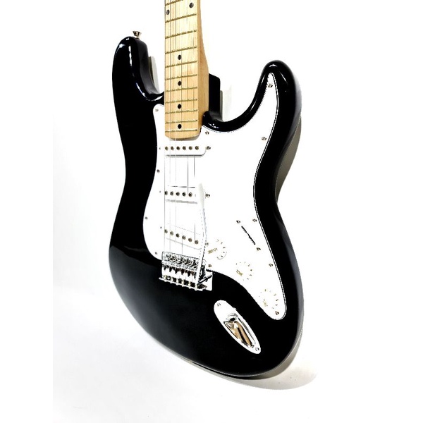 Gitar Elektrik Merk Fender Model Strato Caster Black / Hitam Bonus Tas dan Kabel Jack Stratocaster Listrik Murah Jakarta