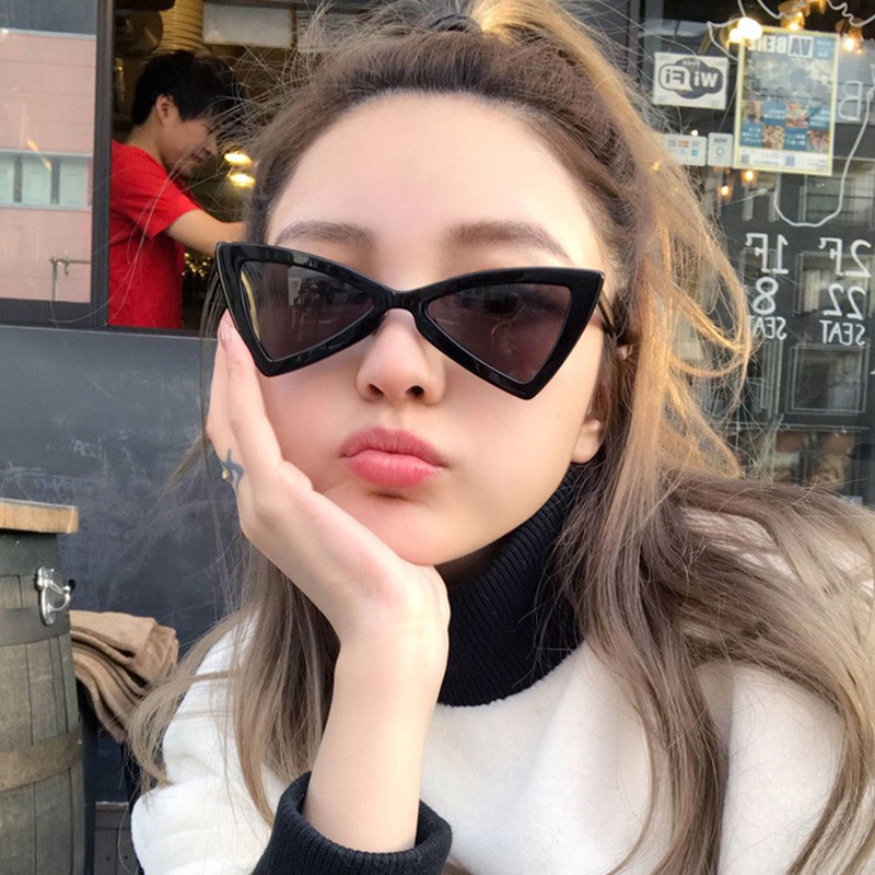 (YUZHU) TERSEDIA &amp; COD Kacamata Wanita Hitam Wanita Model Korea Ulzzang Retro Cat-eye Segitiga Untuk Pasangan Kucing Kaca Mata Vintage Gaya Cewek Sunglasses