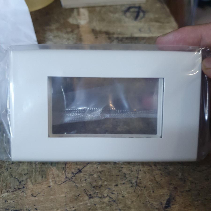 FRAME TRIPLE 3 PANASONIC WEHJ6803W WEHJ 6803 W