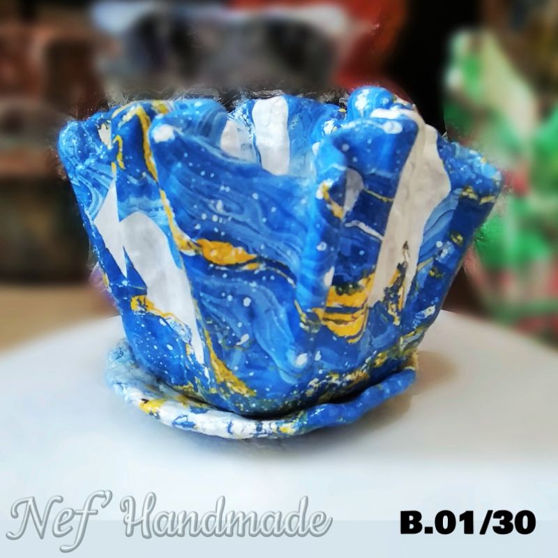 Pot Unik / Pot Bunga / Pot Tanaman / Wadah Kain / Pot Semen / Pot Kain / Pot Handuk