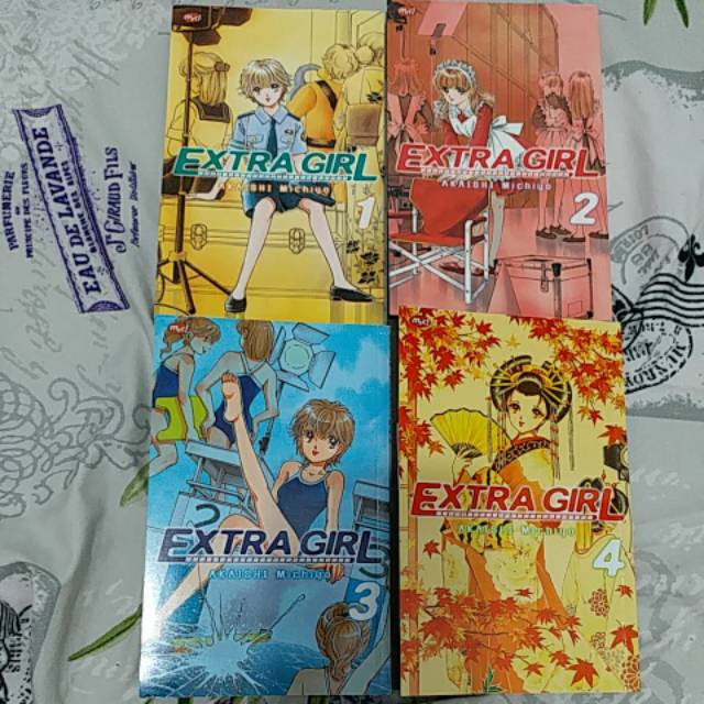Komik Extra Girl by Akaishi Michiyo
