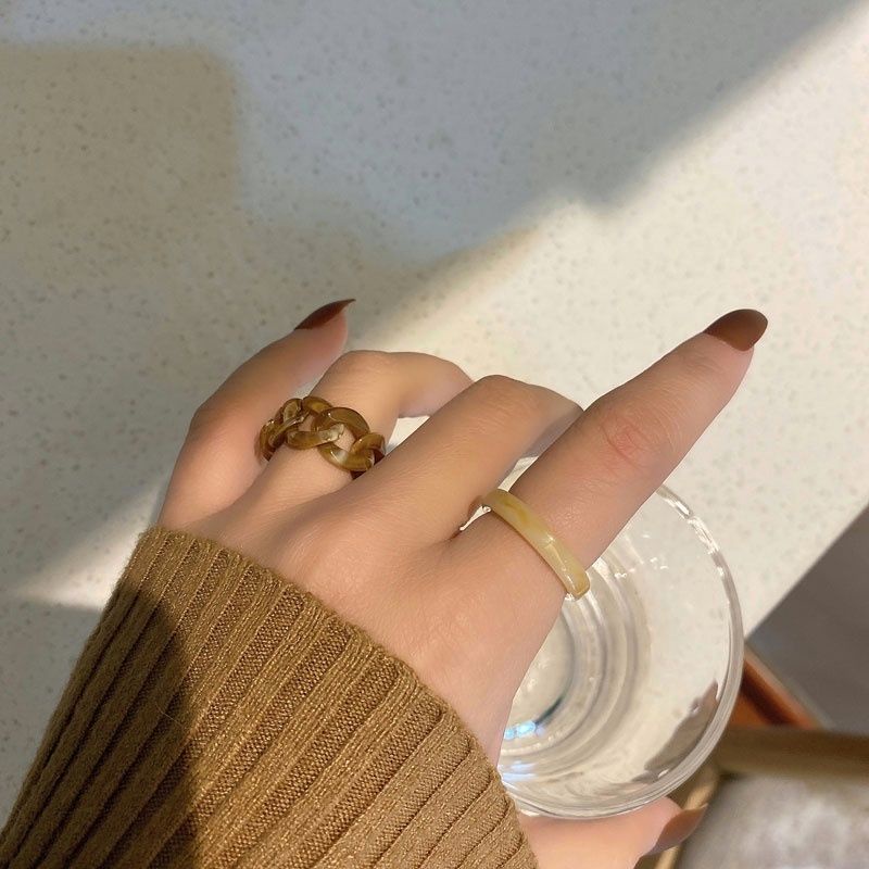 Set (2 buah) Cincin Akrilik Resin Rantai Bulat Acrilic Ring Korean Style Gaya Korea Punk Hip Hop