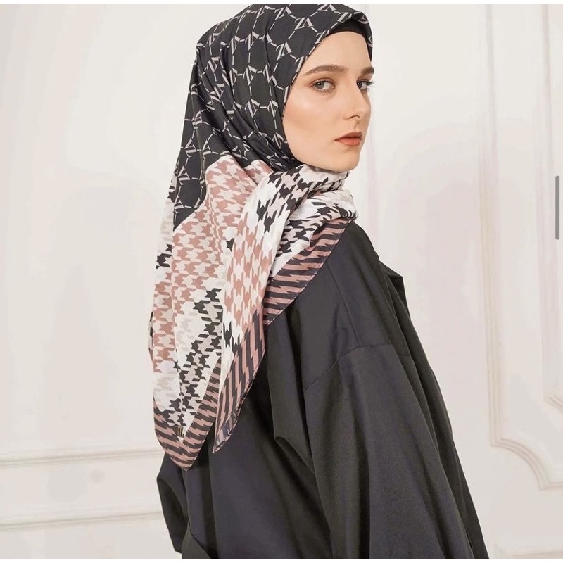 Rumaisha Scarf vivizubedi
