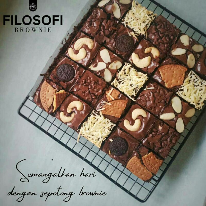 

brownis 25 sekat 6 topping - filosofi rasa