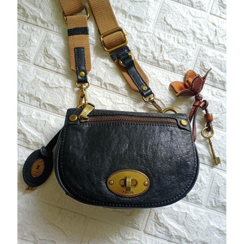 Tas Fossil emilia hitam preloved second