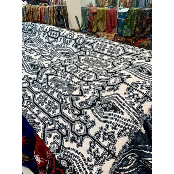 Kain Batik Khas Borneo Kalbar
