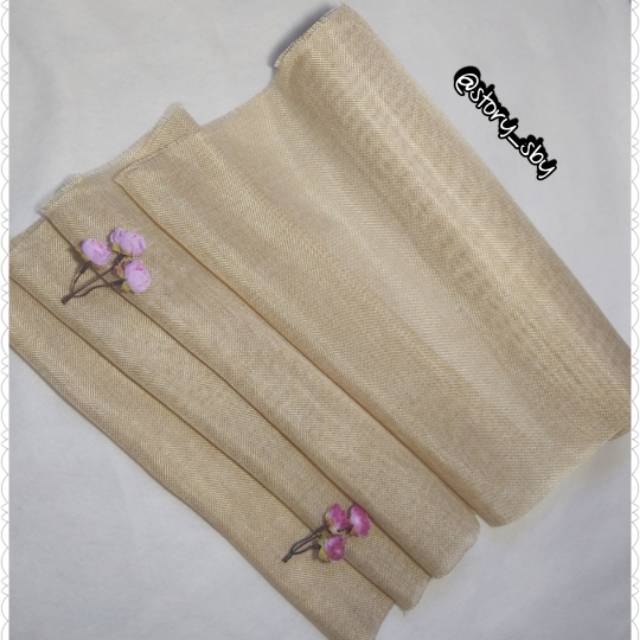  Kain  Goni  Halus Putih Keemasan Burlap Ivory Kain  