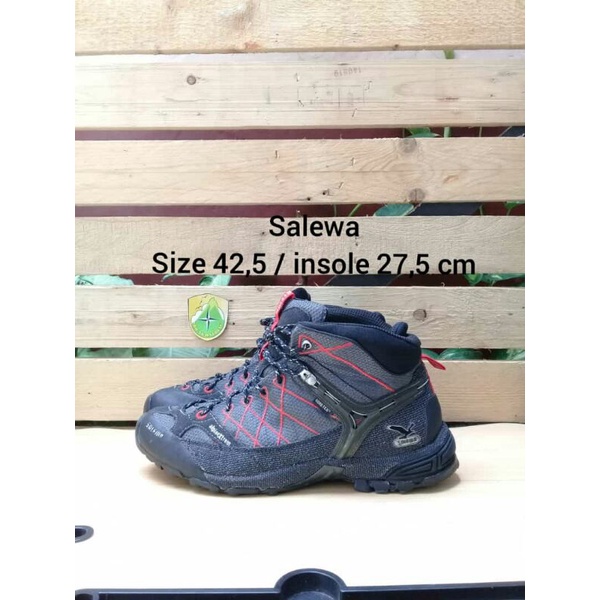 Sepatu Outdoor Salewa