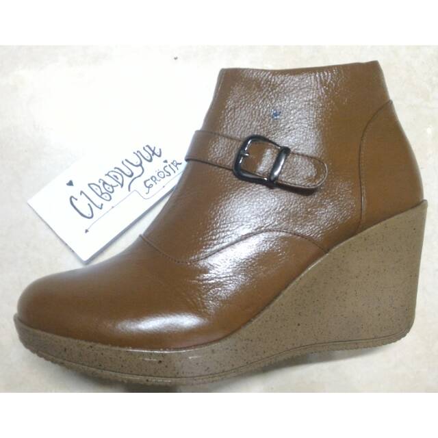 Sepatu Boot Wedges Wanita Kulit Asli /cbdyt grosir