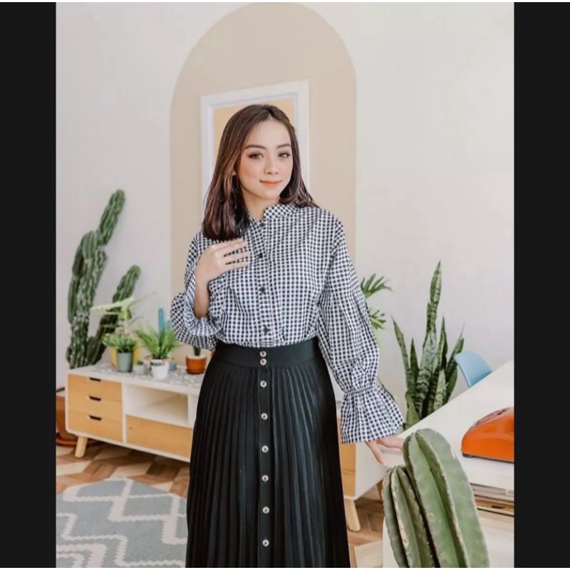 LOANA BLOUSE/shirt/atasan wanita terbaru/kotak kotak/terlaris