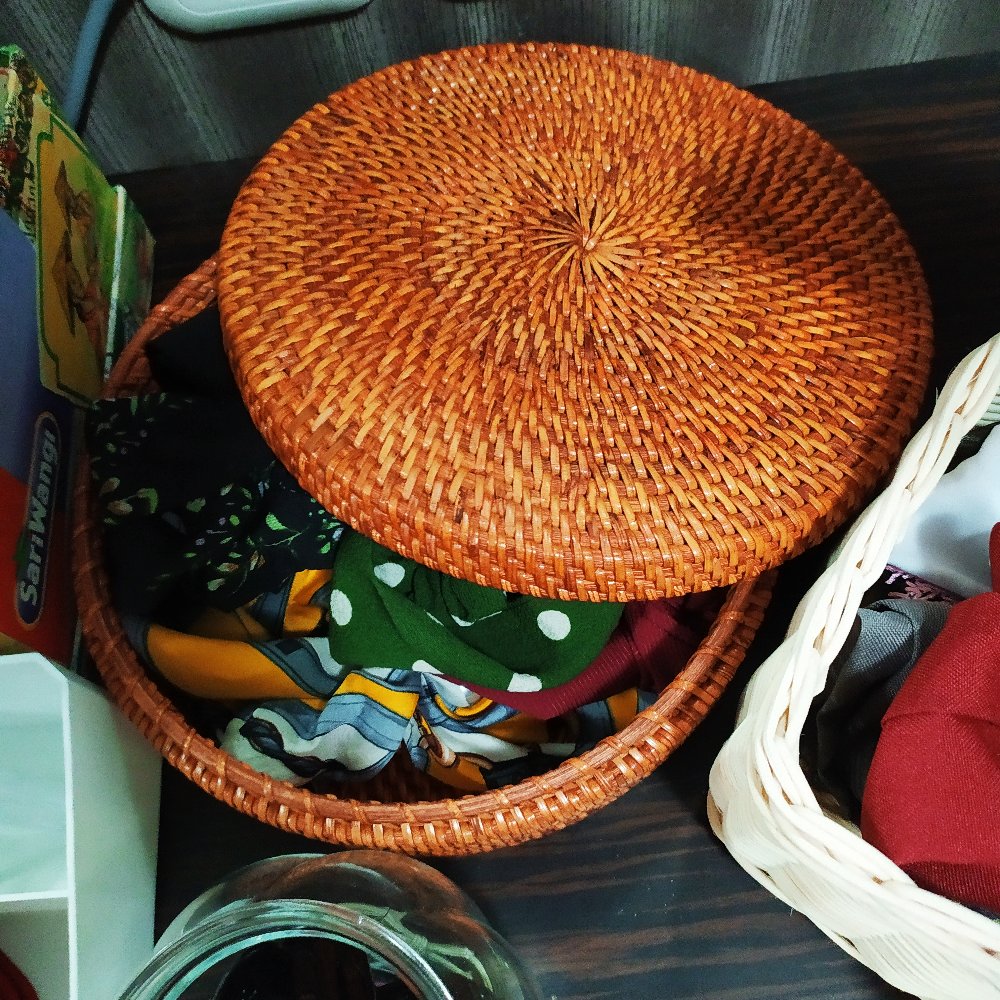 Kotak Penyimpanan / Storage Box / Kotak Serbaguna / Organizer / Rak Kosmetik / Keranjang Kosmetik