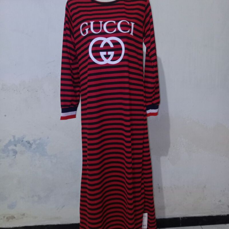 Gamis kain Gamis garis-garis