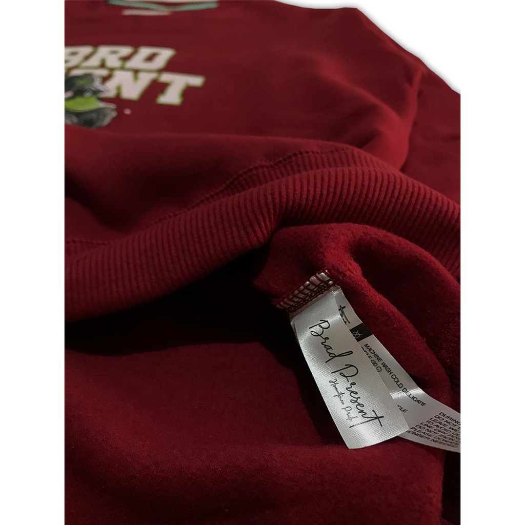 Jaket Sweater Crewneck BRDPRSNT DUCK – Red Edition Trendy Casual Unisex Good Brand Quality Stylish