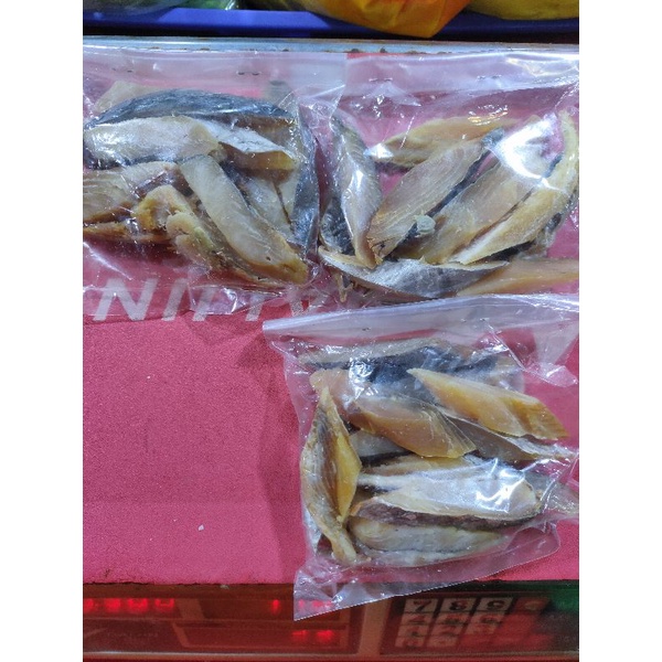 

ikan asin tenggiri potong