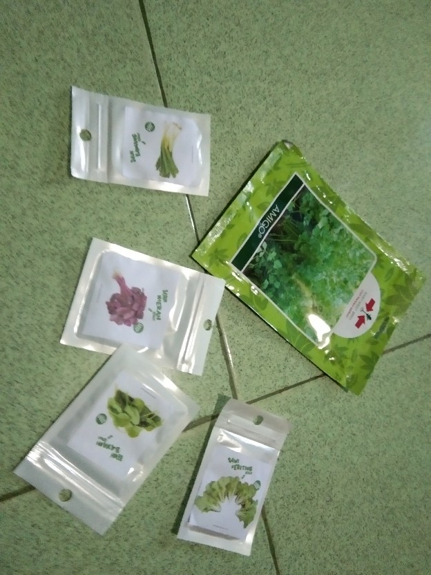 Benih Bayam Kemasan Repack Isi Ratusan Kemasan Zip Lock