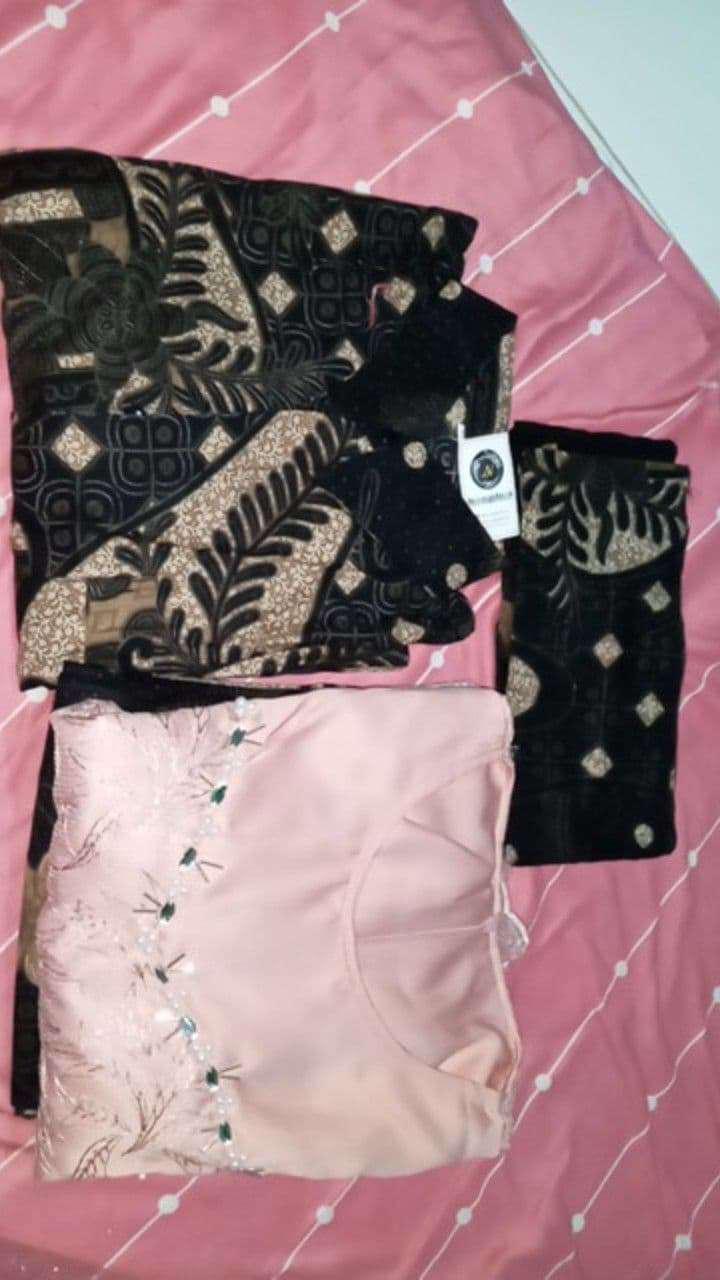 Batik Couple Kebaya Tunangan Asyifa Modern Lamaran Wisuda