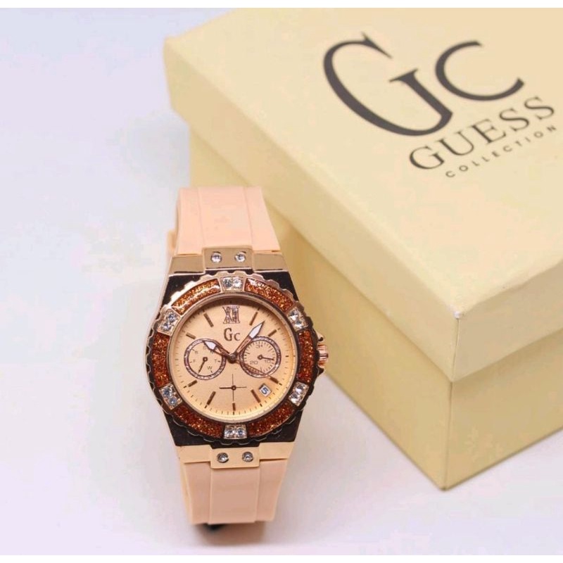 Jam Tangan GC Collection Wanita Terlaris Jam Fashion Wanita Jam Tangan Outdoor Wanita