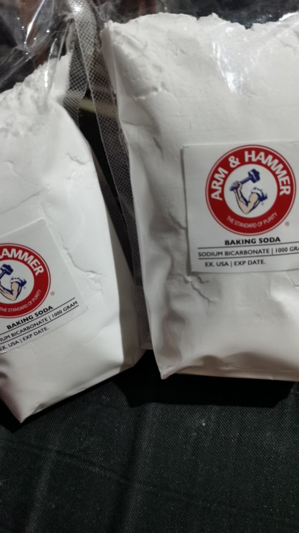 Arm & Hammer Baking Soda 1000 Gram / Pure Baking Soda Import Usa / Pembersih Keramik