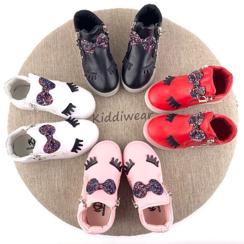 (Kiddiwear) Sepatu anak cew Led / Sepatu Anak Casual Import Usia 1-8 Tahun MBK07