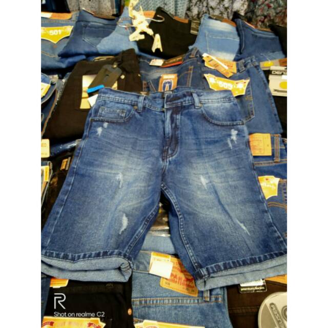 Pendek volcom sobek2 impor..bisa bayar di tempat(cod)