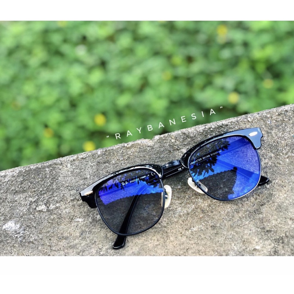 Lensa kacamata bluecromic lapisan coating biru saat terkena pantulan cahaya dan lebih tahan gores