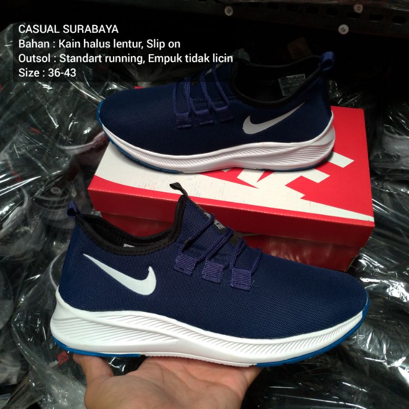 Sepatu Santai Casual Slip On Biru Navy Lentur