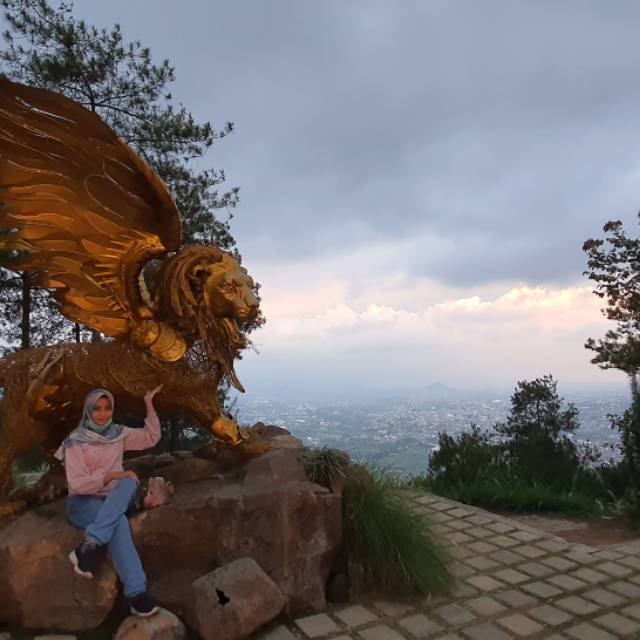 anggunhalo