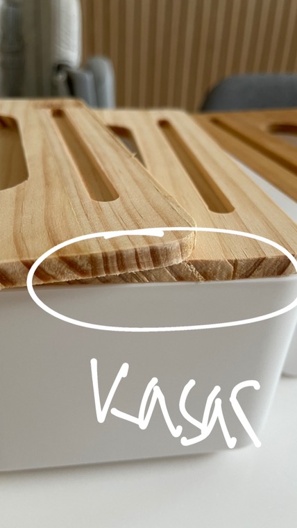 Kotak Tisu 2in1 /tissue Box Persegi Panjang / Tempat Tissu Dengan Slot Handphoe Premium