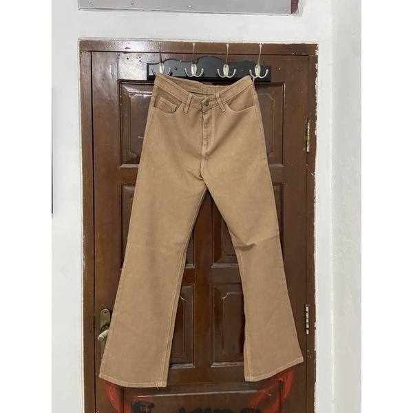 Brown Highwaist Jeans