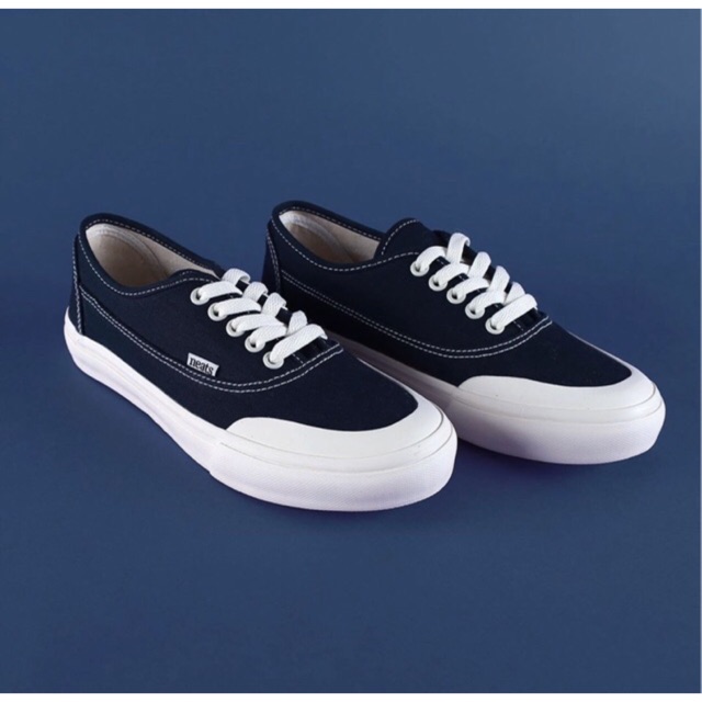 Sepatu Neats Polar Black Original