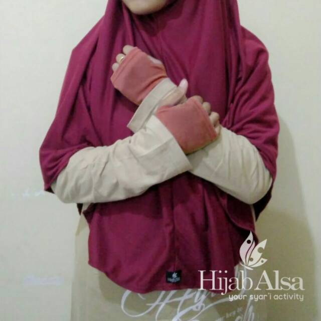 Handshok Hijab Alsa