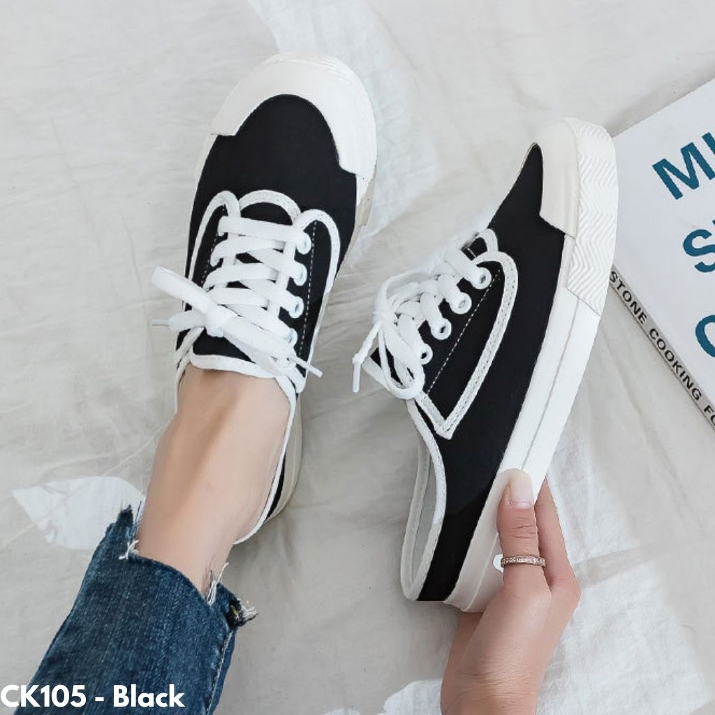 SEPATU SNEAKERS SELOP PRAKTIS DIPAKAI MODEL SIMPLE BLACK WHITE LIST CAKEP BAHAN KANVAS IMPORT CK105