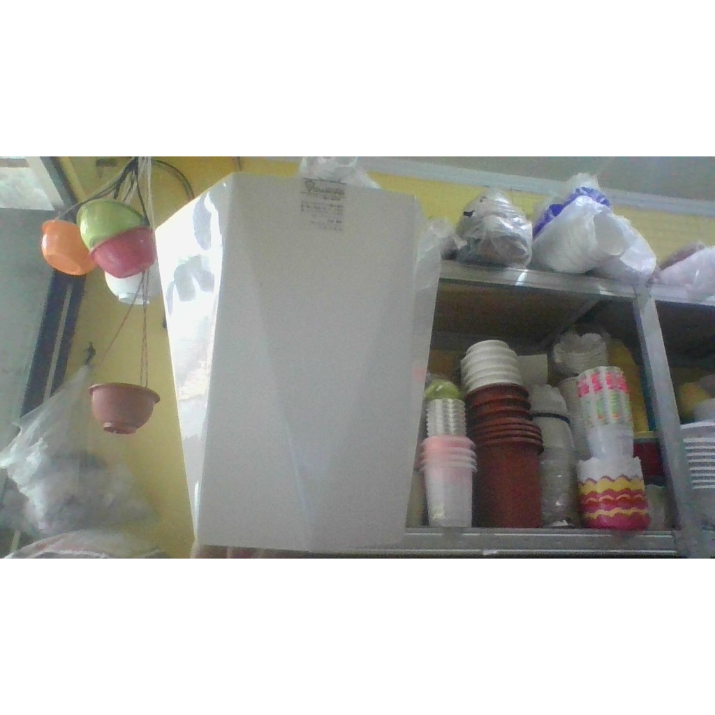 POT BUNGA TABITHA DIAMOND 35 PUTIH