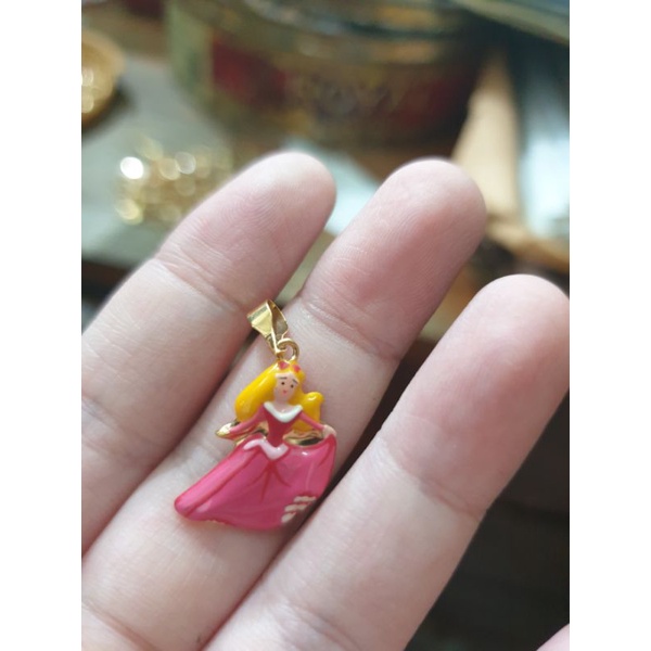 liontin  bandul kalung princess aurora putri emas asli 375 8k 1 gram