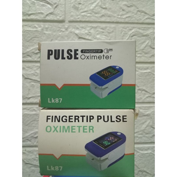 Pulse oximeter fingertip LK 87
