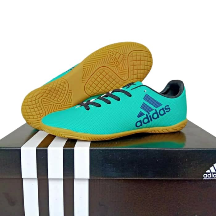 SEPATU FUTSAL ANAK ADIDAS 33-37 zuki store