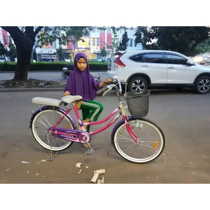 Sepeda Keranjang / Mini Ukuran 24 United Classy