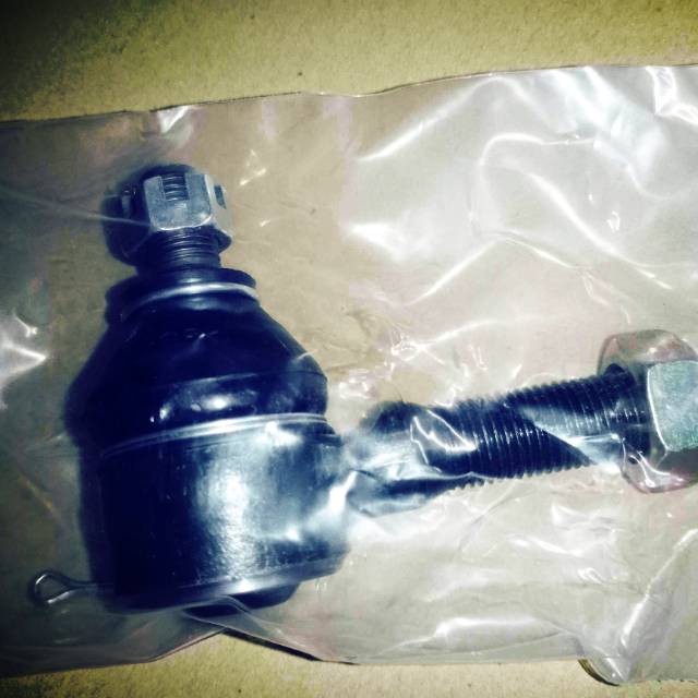 END TIE ROD RH CARRY FUTURA 1.3