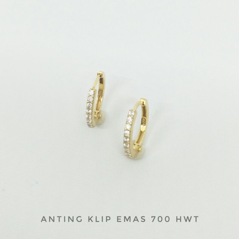 Anting Klip Emas HWT Kadar 700 Berat 2.88 gram